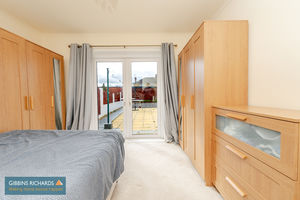 Bedroom- click for photo gallery